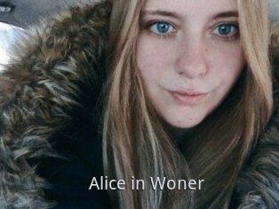 Alice_in_Woner