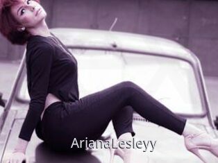 ArianaLesleyy