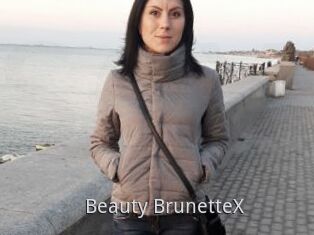 Beauty_BrunetteX
