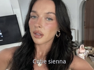 Cutie_sienna