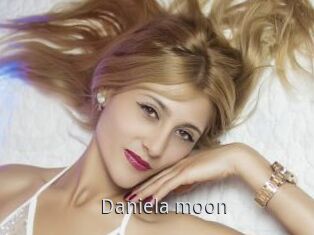 Daniela_moon