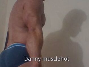 Danny_musclehot