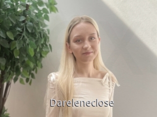 Dareleneclose