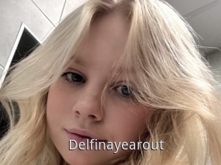 Delfinayearout