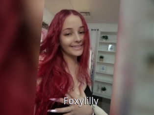 Foxylilly