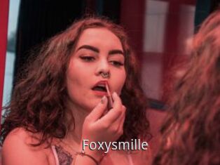 Foxysmille
