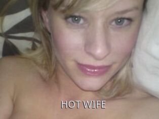 HOT_WIFE