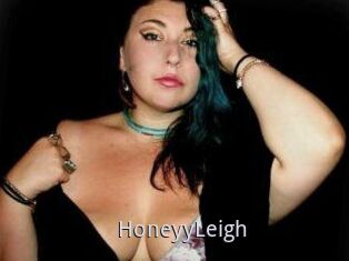 HoneyyLeigh