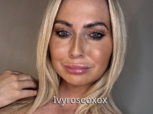 Ivyroseoxox
