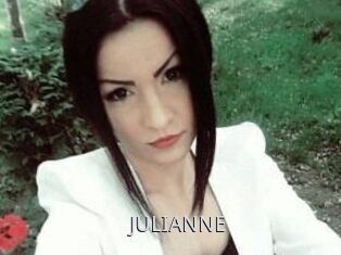 JULIANNE_