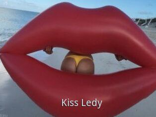 Kiss_Ledy