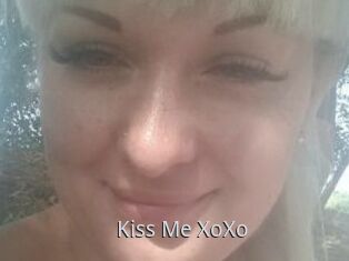 Kiss_Me_XoXo
