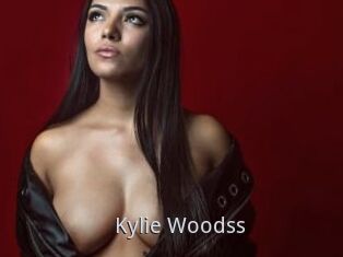 Kylie_Woodss