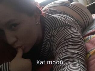 Kat_moon
