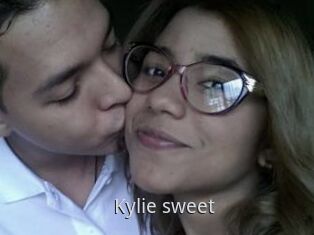 Kylie_sweet