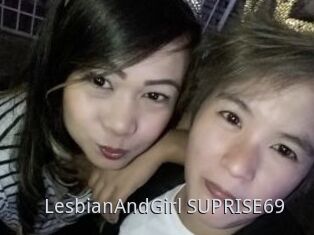 LesbianAndGirl_SUPRISE69