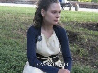 LoveFor_Mia