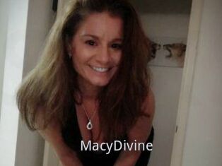 Macy_Divine