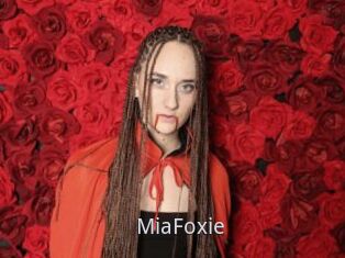MiaFoxie
