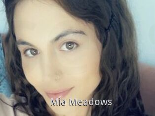 Mia_Meadows
