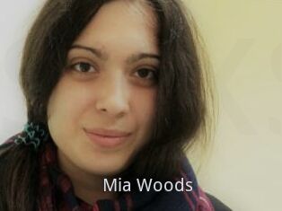 Mia_Woods
