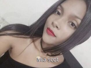 Mia_scot