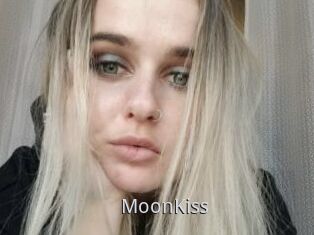 MoonKiss