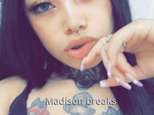 Madison_breaks