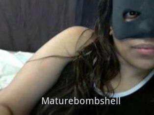 Maturebombshell