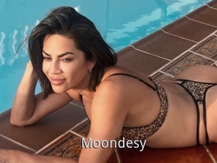 Moondesy