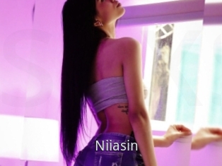 Niiasin