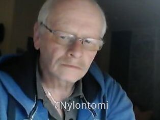 Nylontomi
