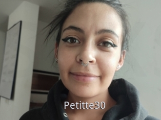 Petitte30