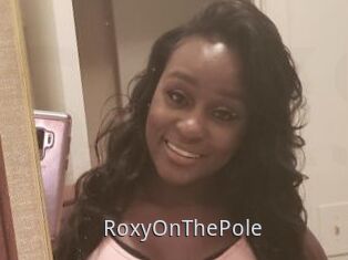 RoxyOnThePole
