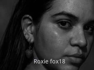 Roxie_fox18