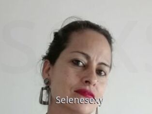 Selenesexy