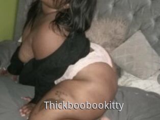 Thickboobookitty