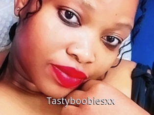 Tastyboobiesxx