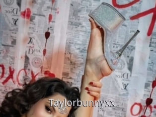Taylorbunnyxx