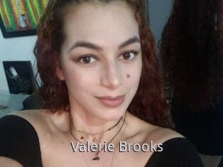 Valerie_Brooks