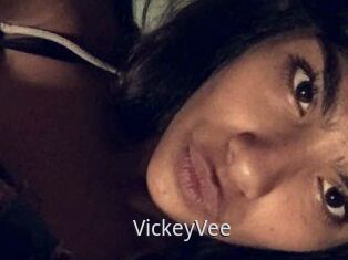Vickey_Vee
