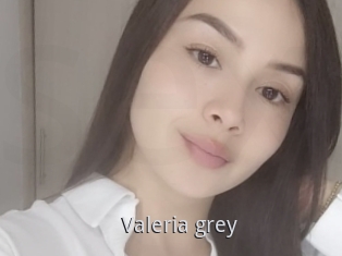 Valeria_grey