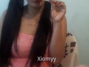 Xiomyy_